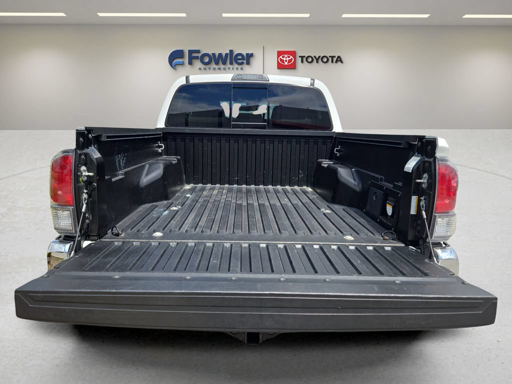 Certified 2022 Toyota Tacoma TRD Off-Road RWD image 25