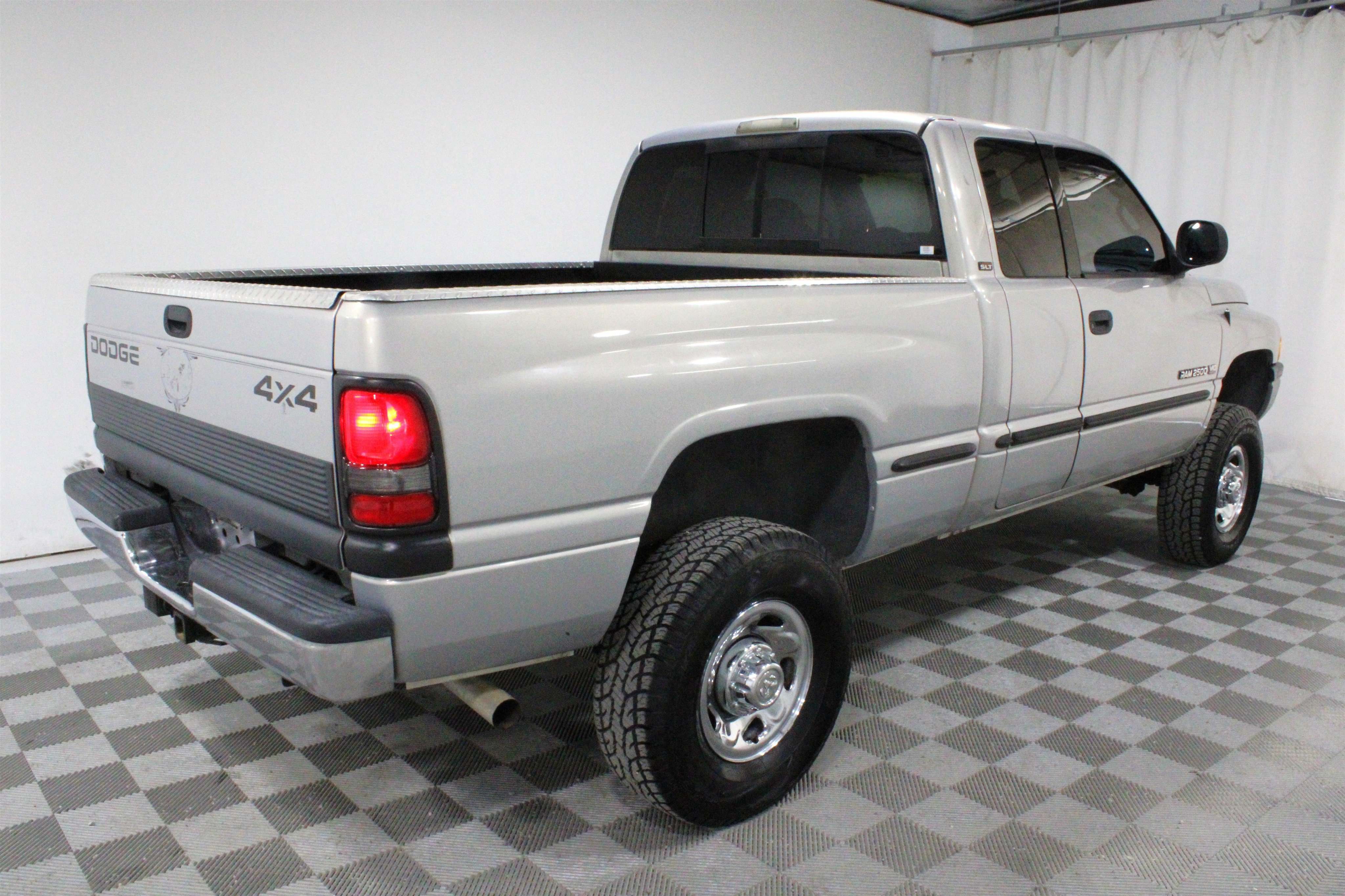 Used 1998 Dodge Ram 2500 Truck 4x4 Quad Cab image 24