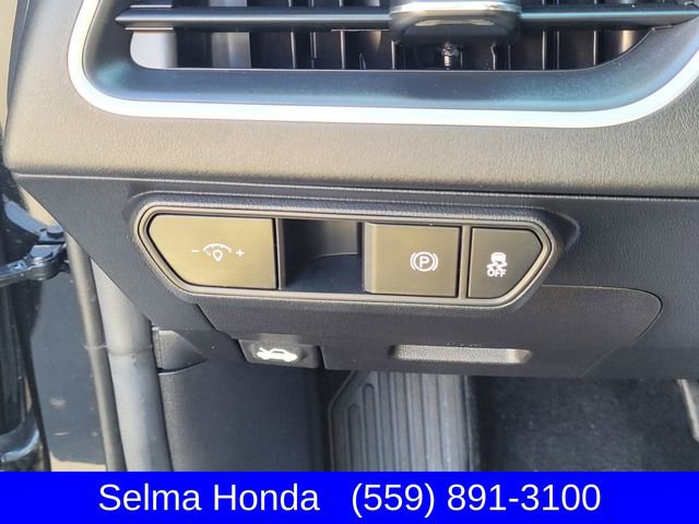 Used 2025 Kia K4 LXS image 25