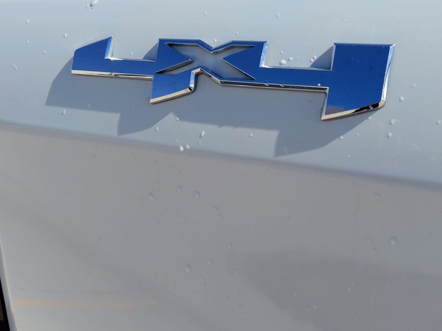 Used 2024 GMC Sierra 1500 Pro w/ Graphite Edition image 18