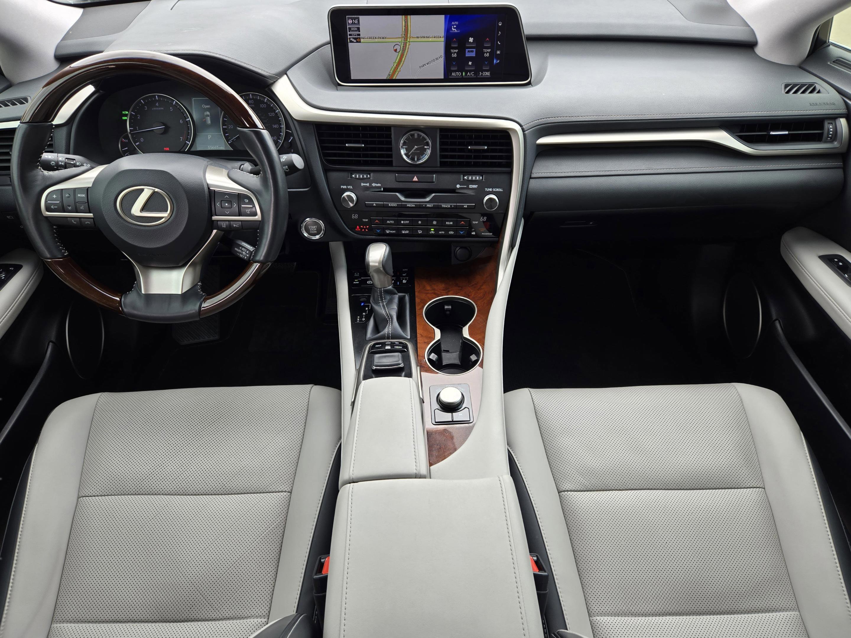 Used 2019 Lexus RX 350L FWD image 25