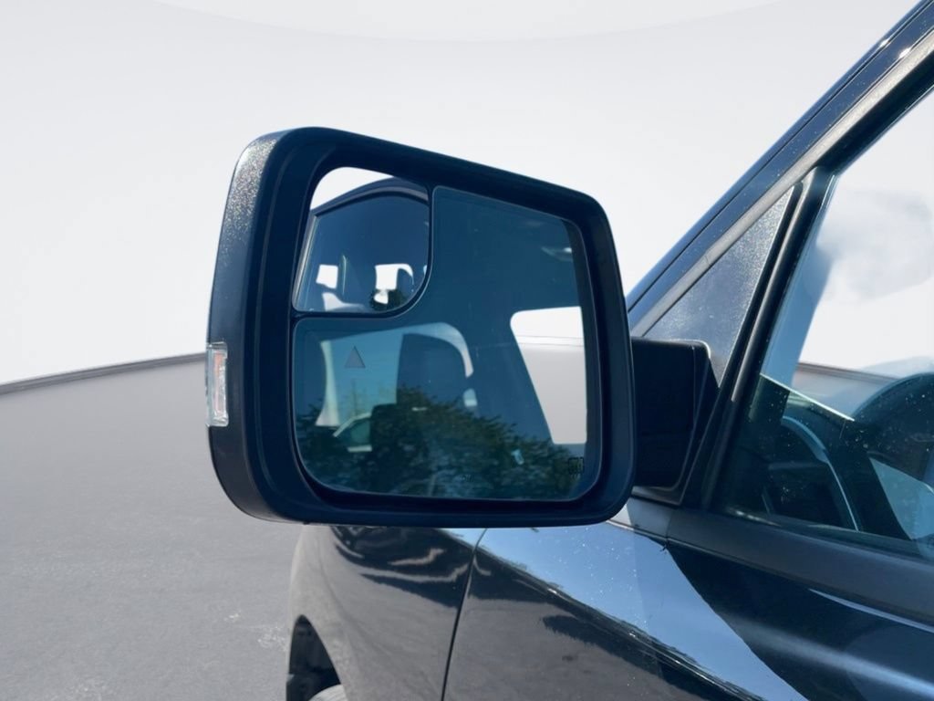 Used 2023 RAM 1500 Laramie AWD/4WD image 10