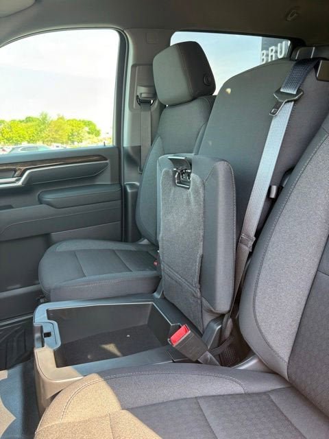 New 2026 GMC Sierra 3500 SLE w/ SLE Convenience Package AWD/4WD image 29