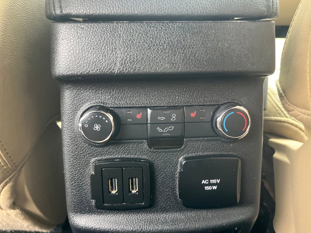 Used 2017 Ford Explorer Limited image 35