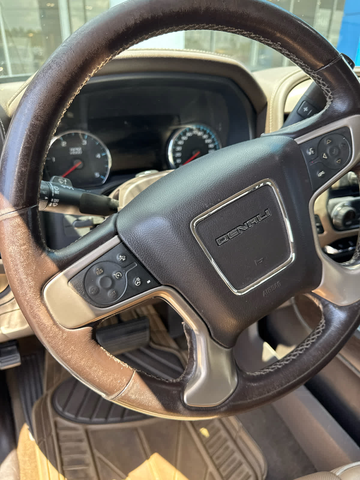 Used 2017 GMC Sierra 3500 Denali w/ Duramax Plus Package AWD/4WD image 15
