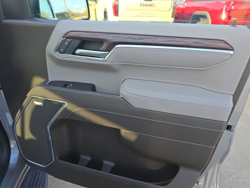 New 2026 GMC Sierra 1500 SLT w/ SLT Premium Plus Package AWD/4WD image 15