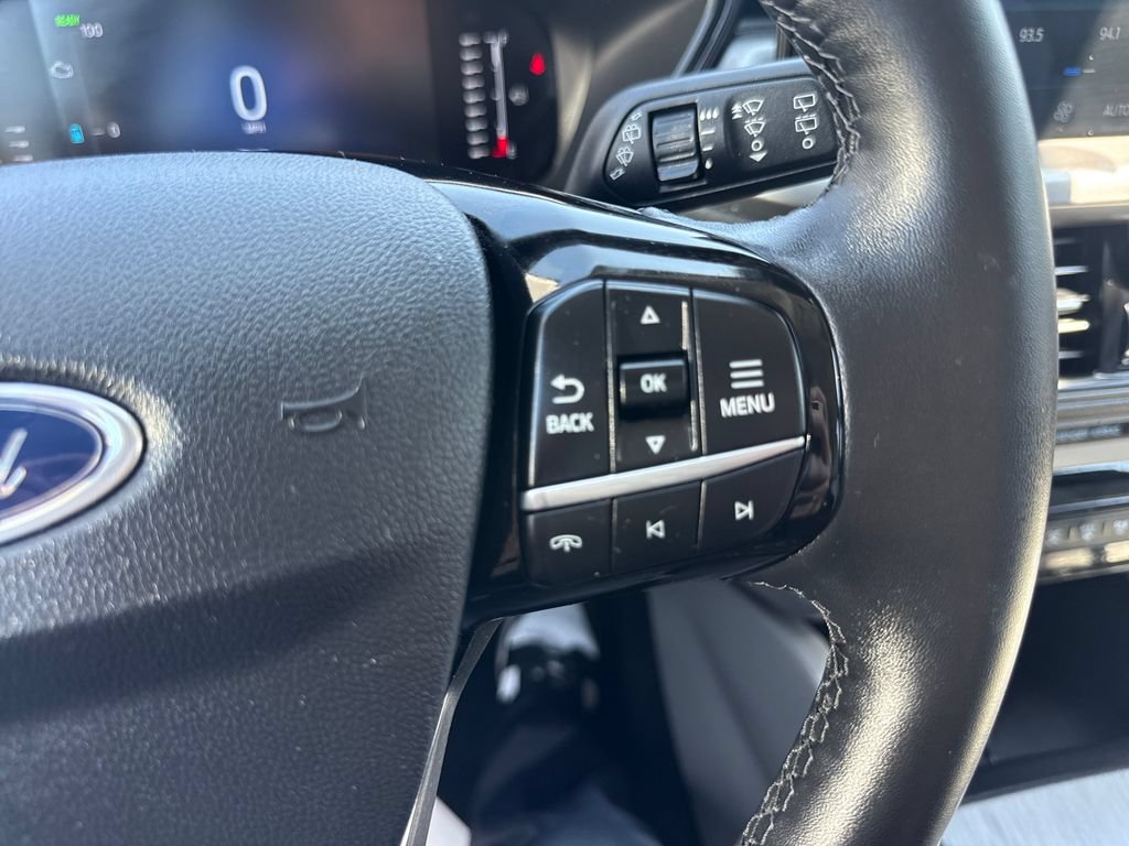 Used 2024 Ford Escape SE FWD image 29