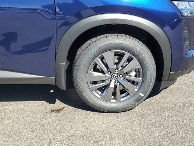 New 2026 Nissan Pathfinder SV image 9