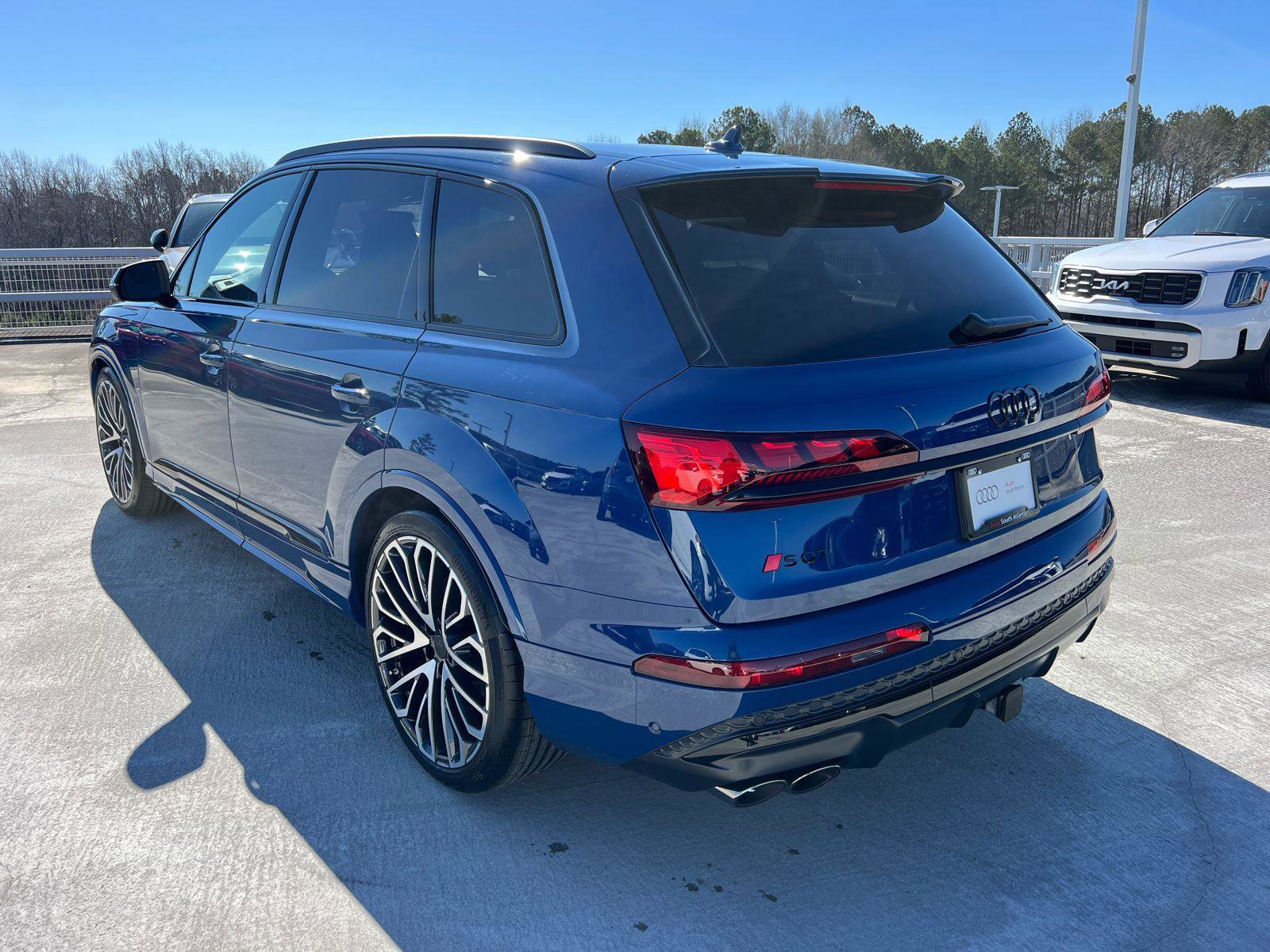 New 2026 Audi SQ7 Prestige AWD/4WD image 7