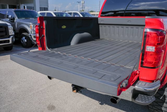 Used 2018 Chevrolet Silverado 1500 LT AWD/4WD image 11