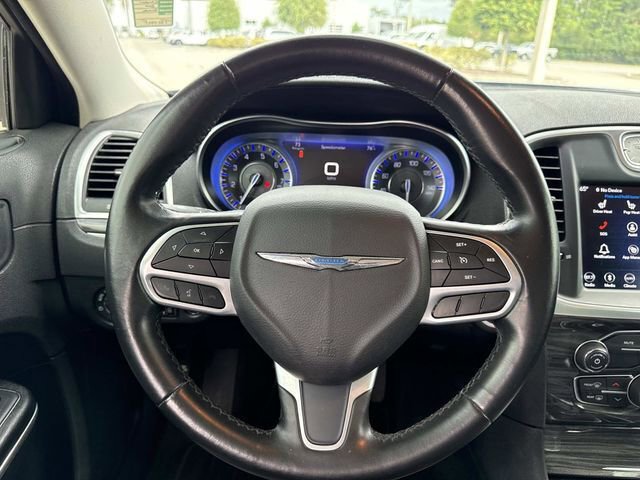 Used 2019 Chrysler 300 Touring L w/ Quick Order Package 22F RWD image 14