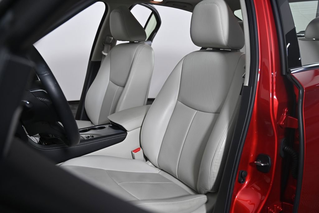 Used 2023 INFINITI Q50 Luxe w/ Cargo Package image 23