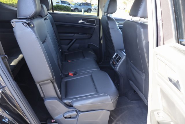 Used 2018 Volkswagen Atlas SE image 18