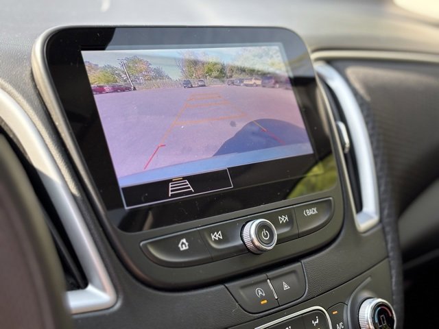 Used 2023 Chevrolet Malibu LT image 13