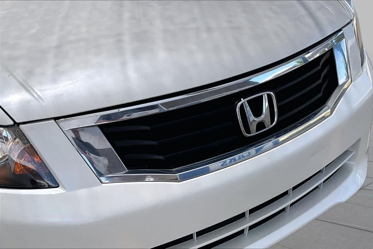Used 2010 Honda Accord EX-L image 29