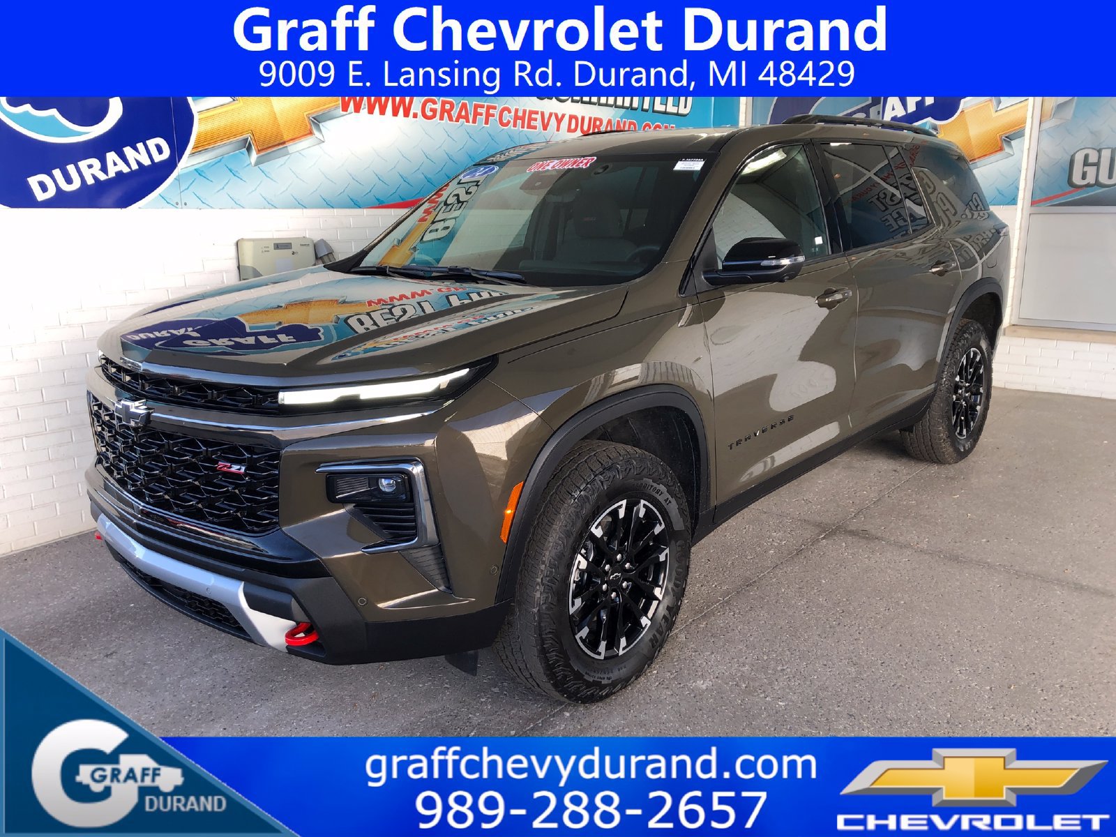 Used 2024 Chevrolet Traverse Z71 w/ Enhanced Driving Package AWD/4WD image 1