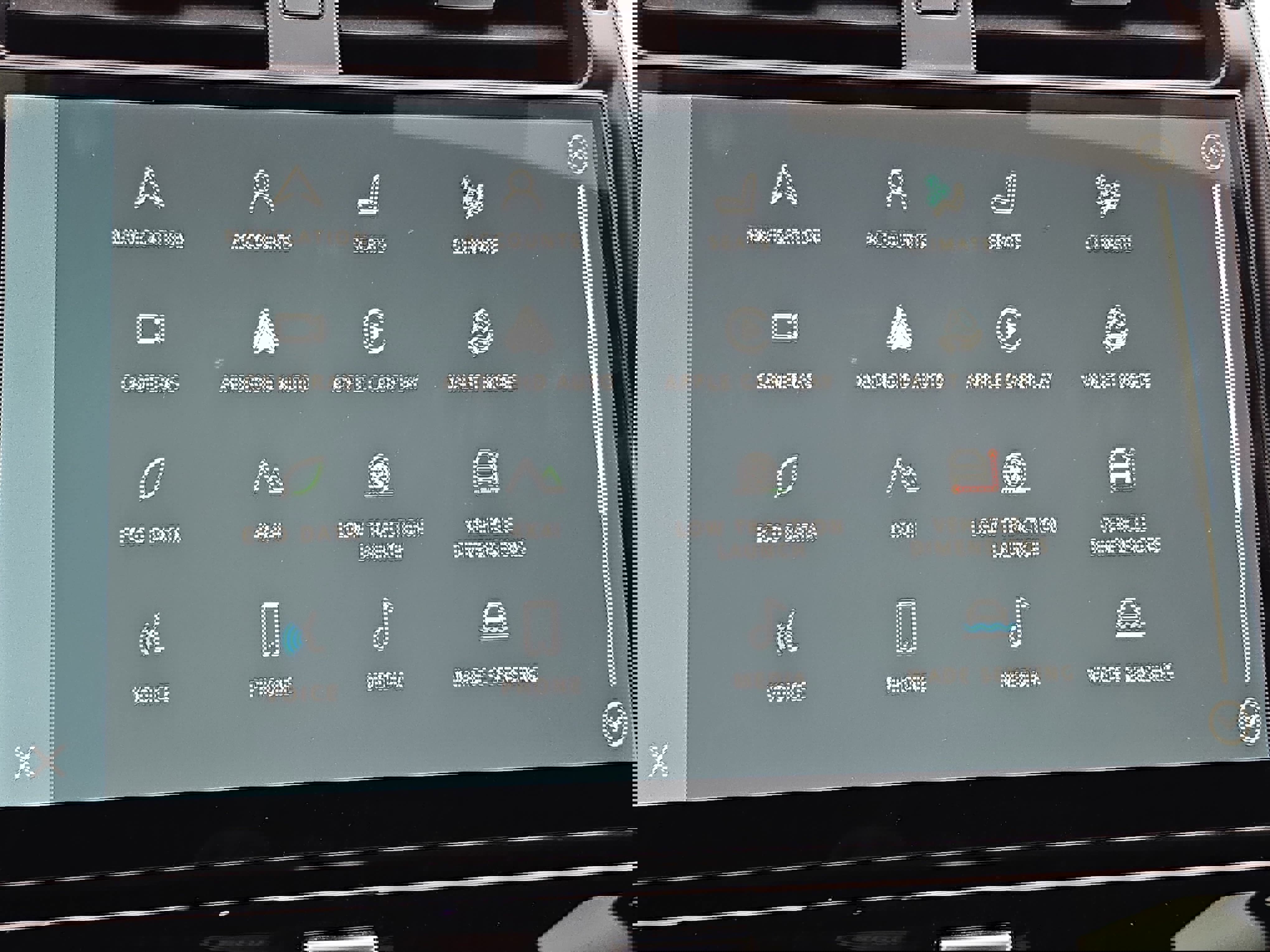 Used 2022 Land Rover Discovery S R-Dynamic image 21