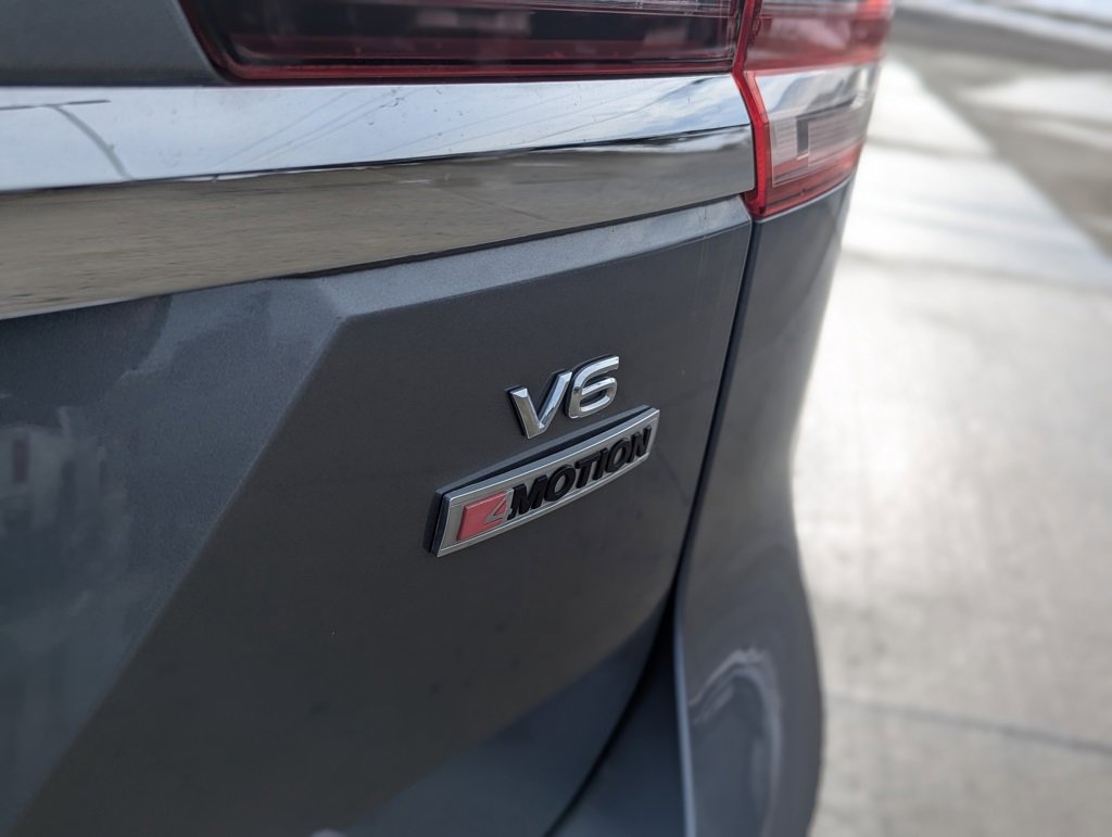 Used 2019 Volkswagen Atlas SEL Premium image 13