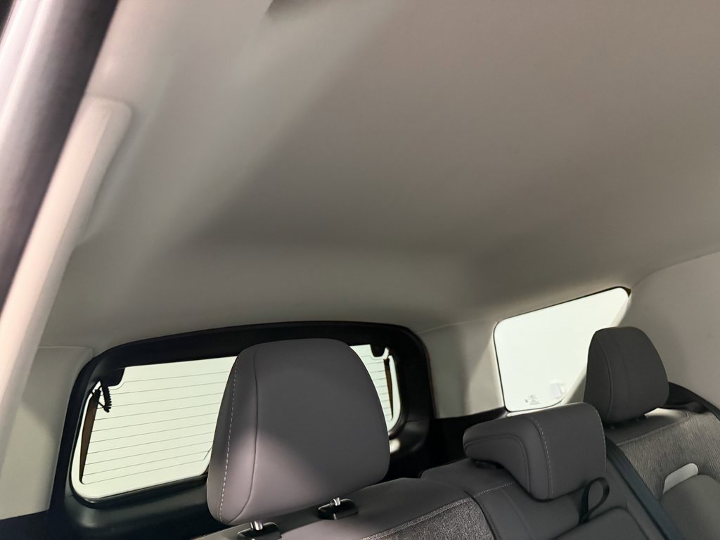 Used 2025 Ford Bronco Sport Badlands image 15