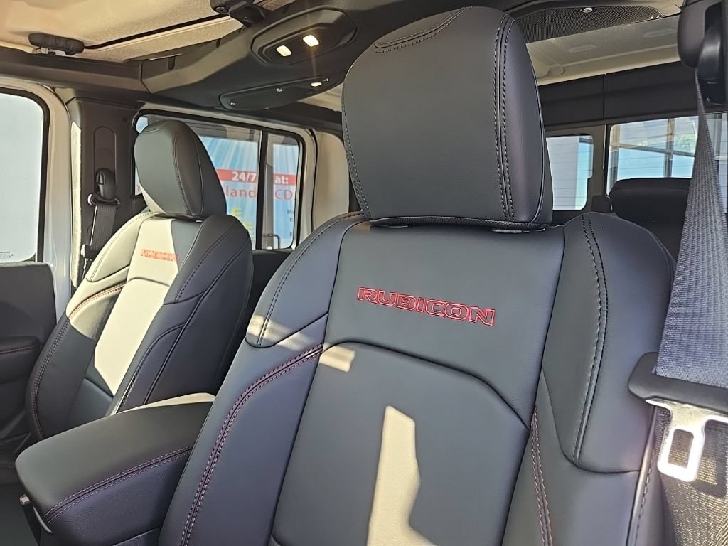 New 2026 Jeep Gladiator Mojave AWD/4WD image 39