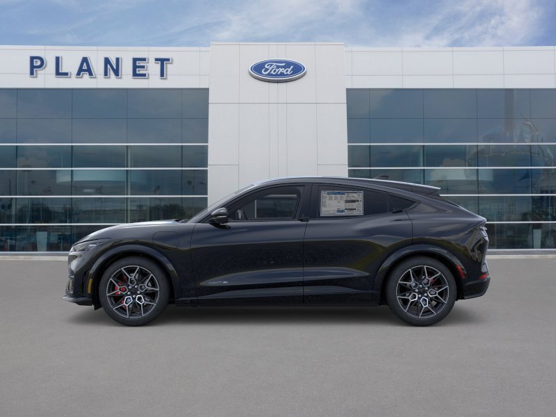 New 2026 Ford Mustang Mach-E GT image 3