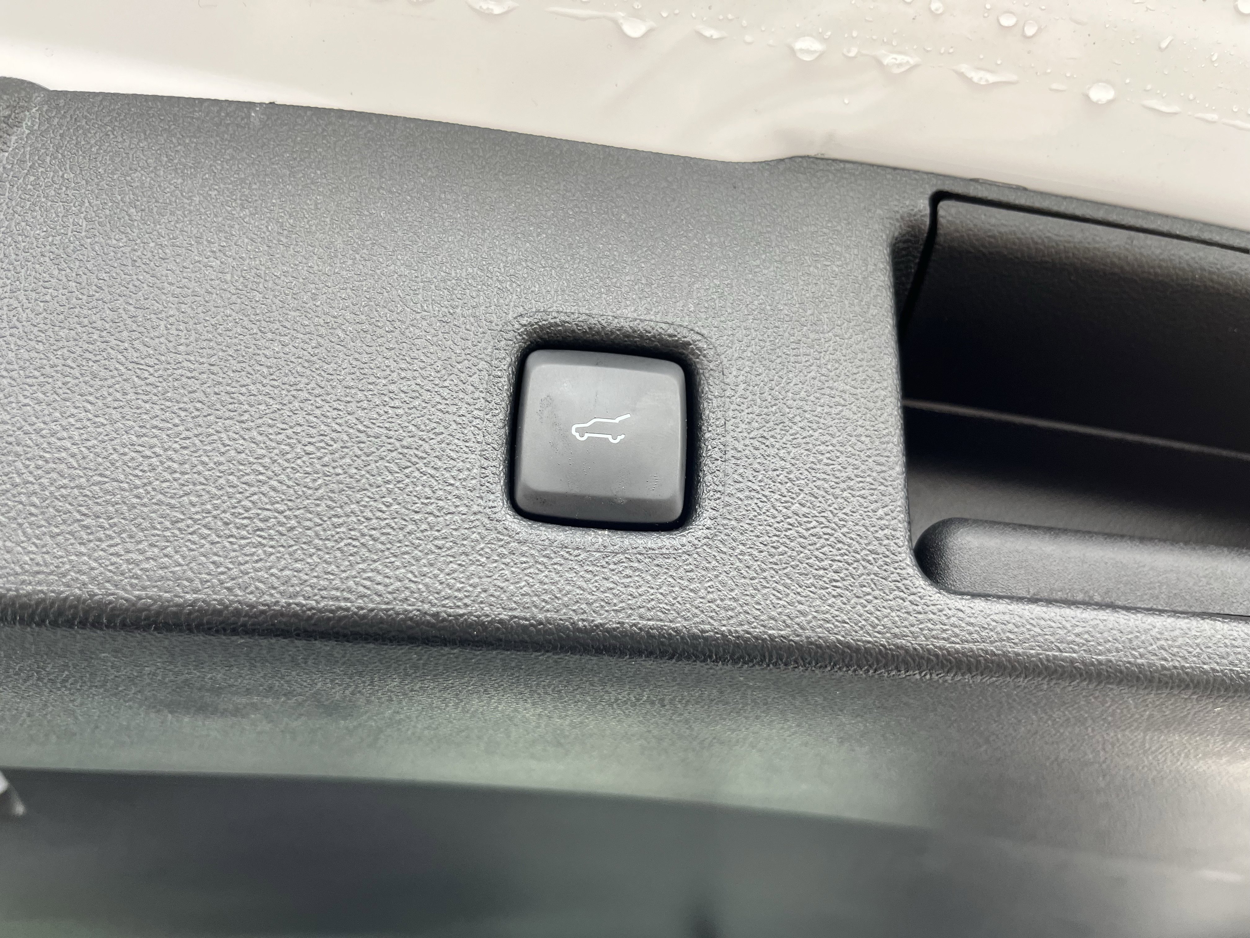 Used 2024 Ford Escape Active w/ Cold Weather Package image 6