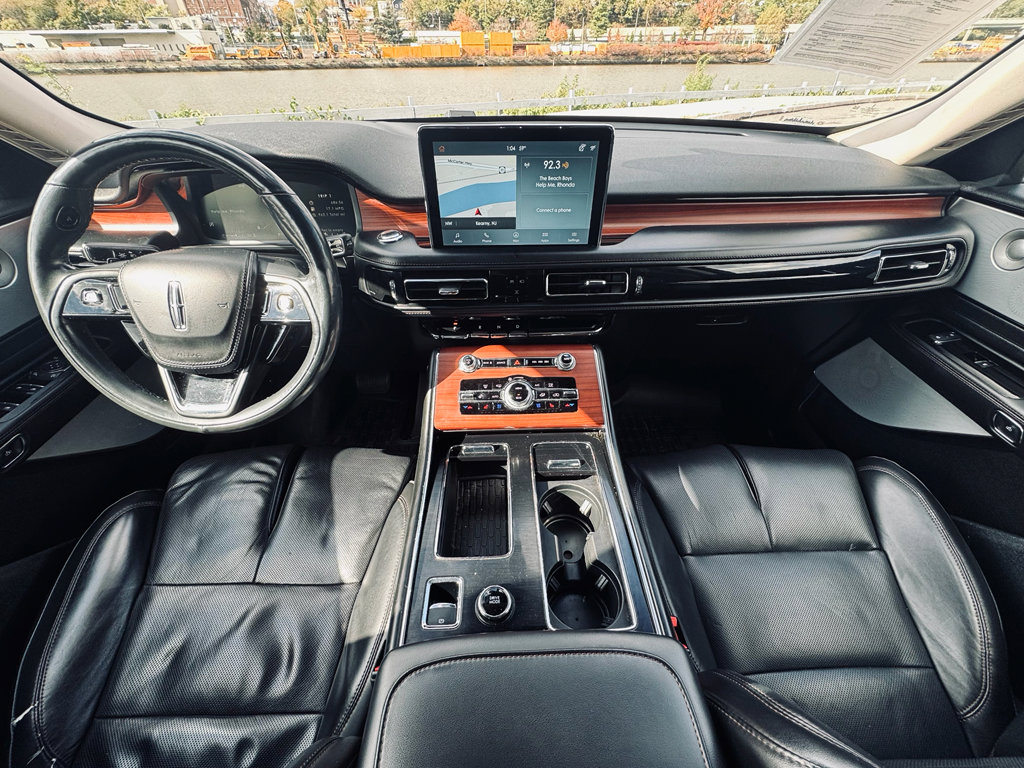 Used 2021 Lincoln Aviator Reserve w/ Equipment Group 202A image 20