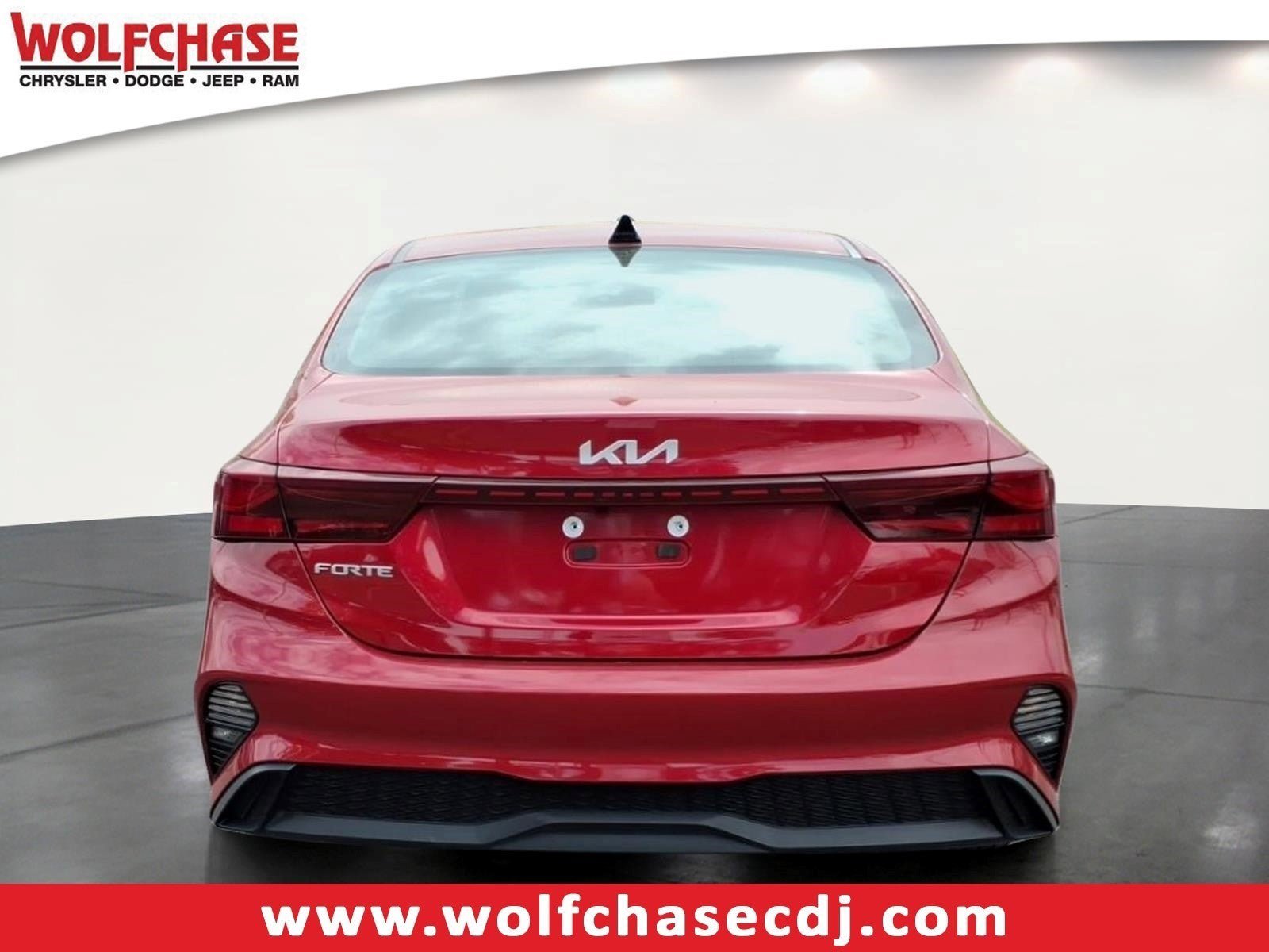 Used 2024 Kia Forte LXS FWD image 4