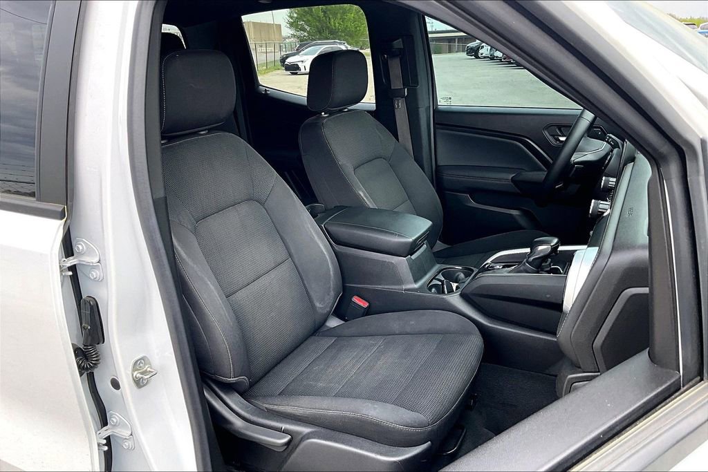 Used 2024 Chevrolet Colorado LT w/ LT Convenience Package image 10