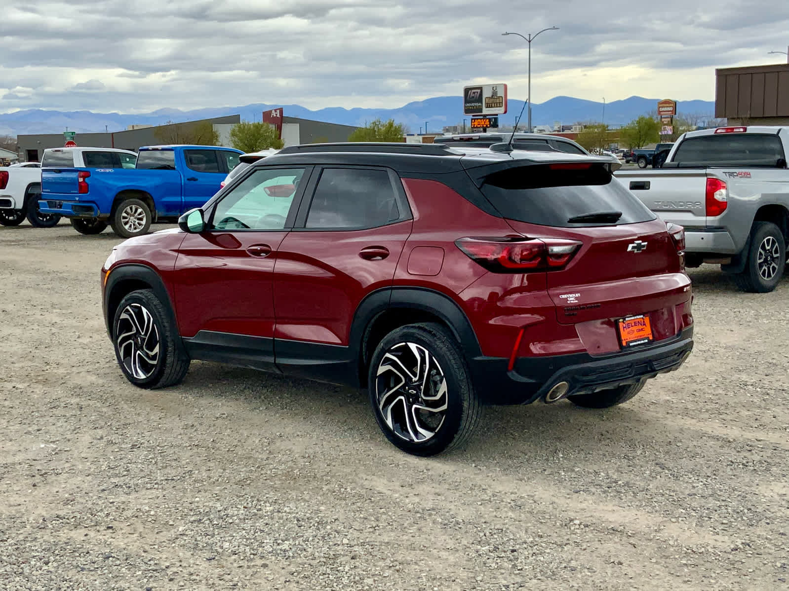 Certified 2025 Chevrolet TrailBlazer RS w/ Convenience Package AWD/4WD image 3
