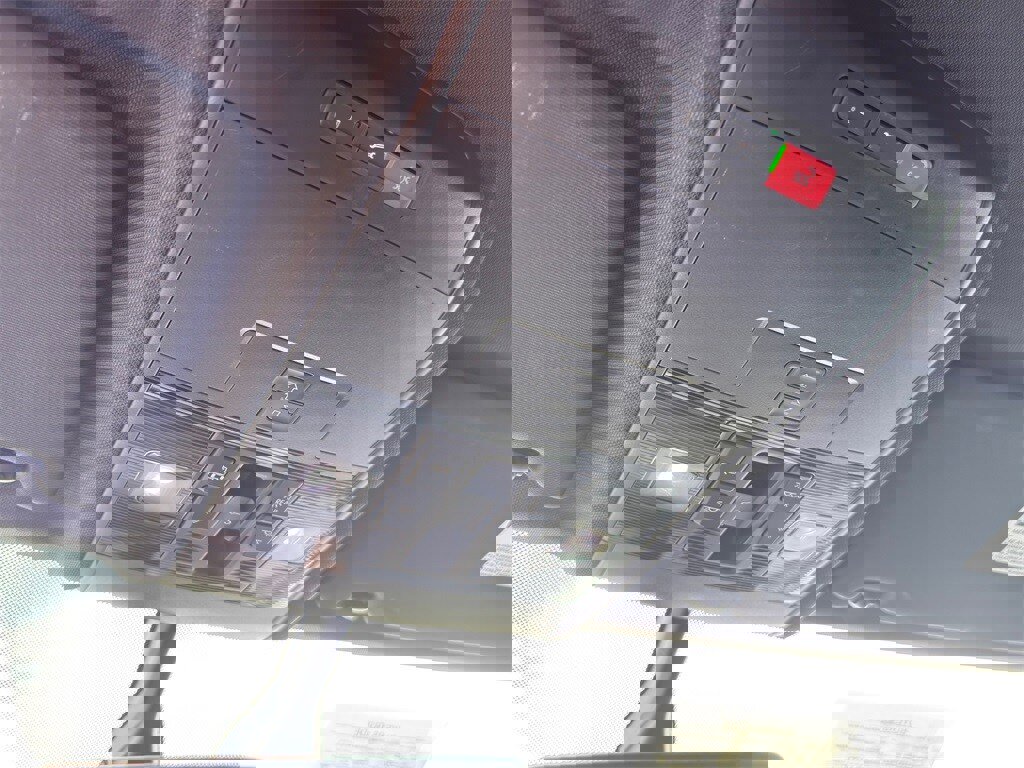 Used 2023 Volkswagen Atlas Cross Sport SE w/ Panoramic Sunroof Package image 23