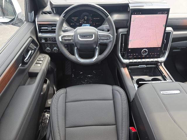 New 2026 GMC Yukon XL Denali w/ Denali Reserve Package AWD/4WD video 3