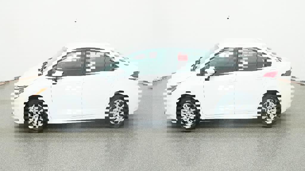 New 2026 Toyota Corolla LE image 3