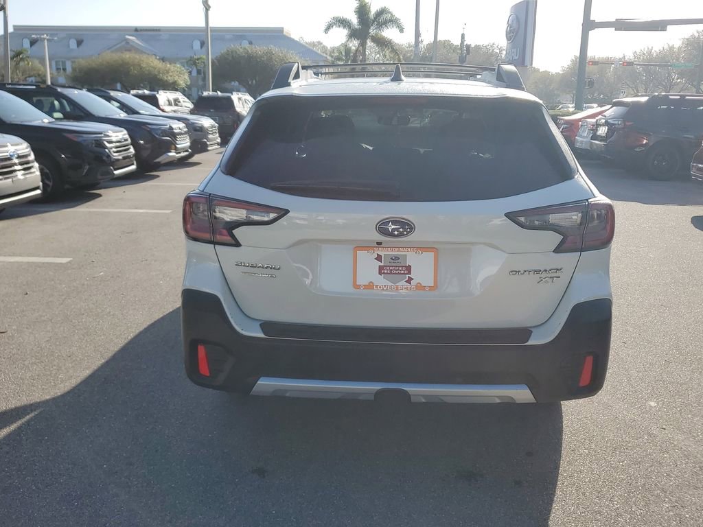 Used 2022 Subaru Outback Limited XT image 4