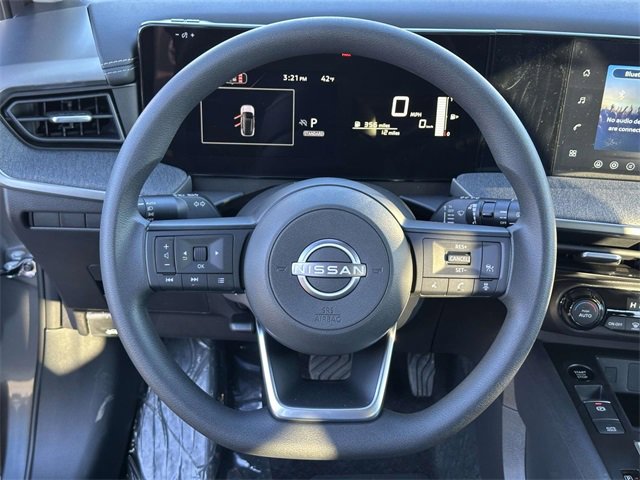 New 2026 Nissan Kicks SV image 18