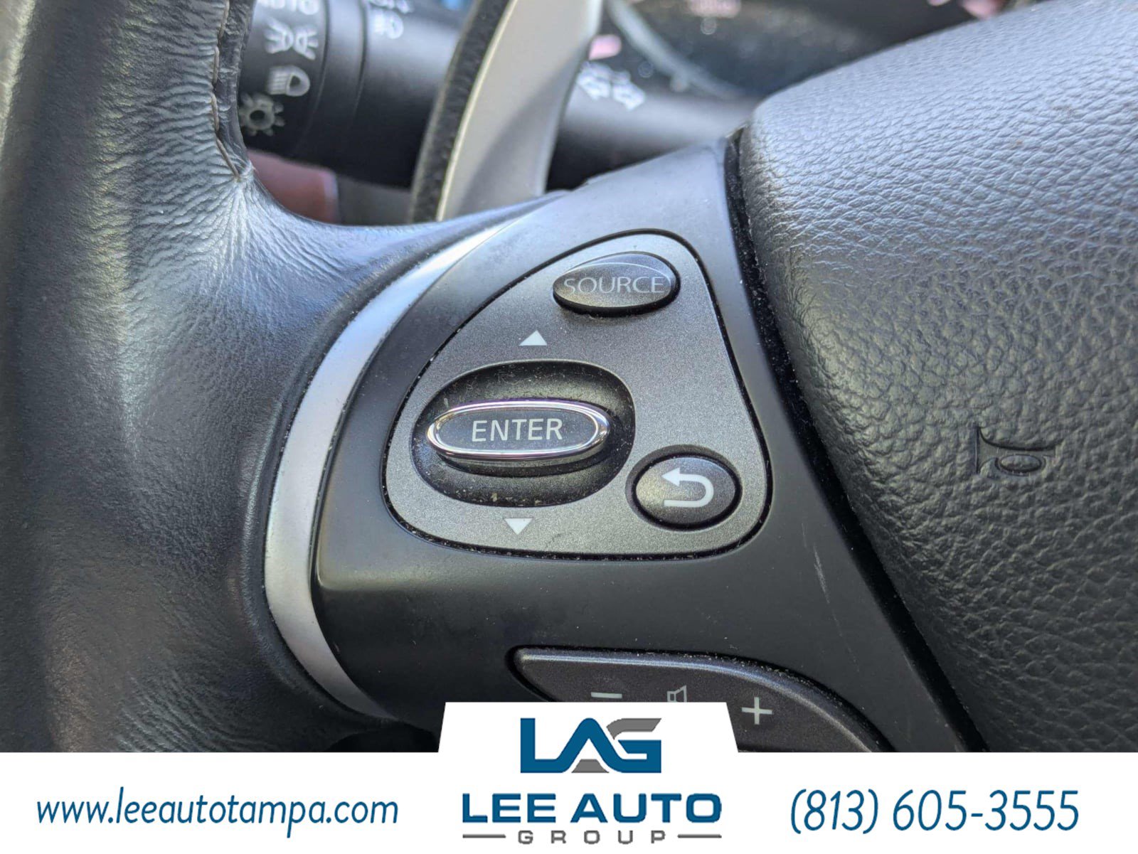 Used 2012 INFINITI M37 w/ Sport Pkg RWD image 23