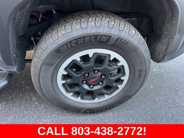 Used 2025 Toyota 4Runner TRD Off-Road AWD/4WD image 28