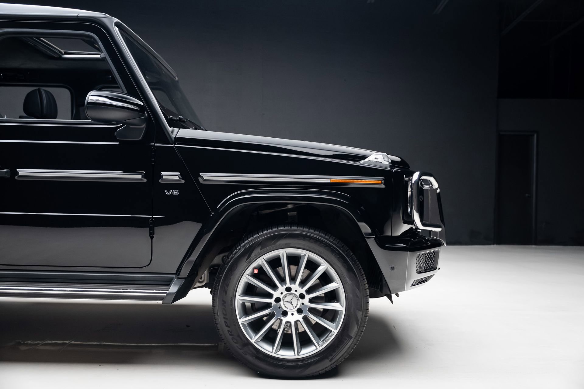 Used 2023 Mercedes-Benz G 550 image 38