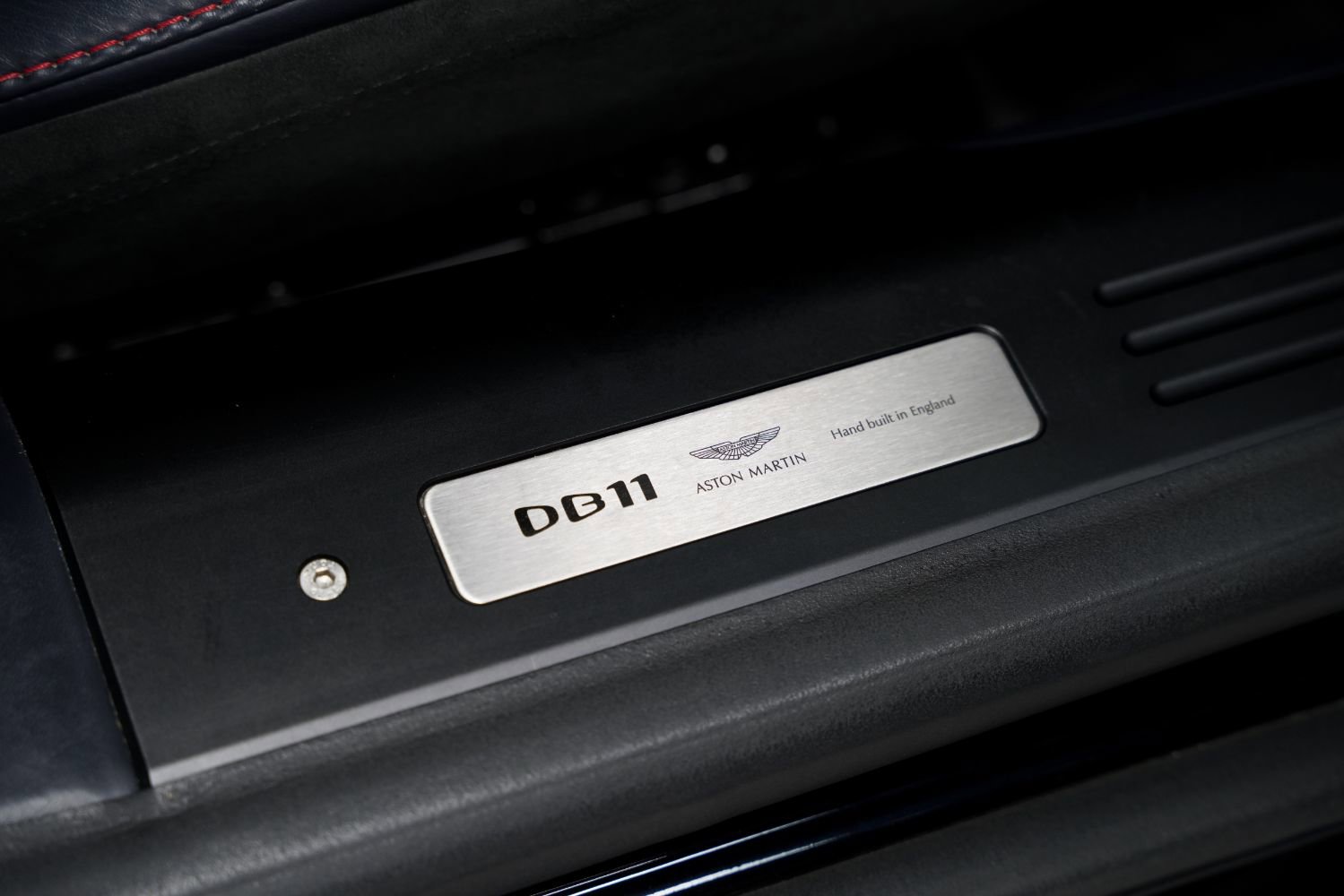 Used 2018 Aston Martin DB11 V12 image 31