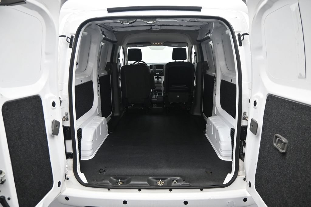 Used 2020 Nissan NV200 SV FWD image 25