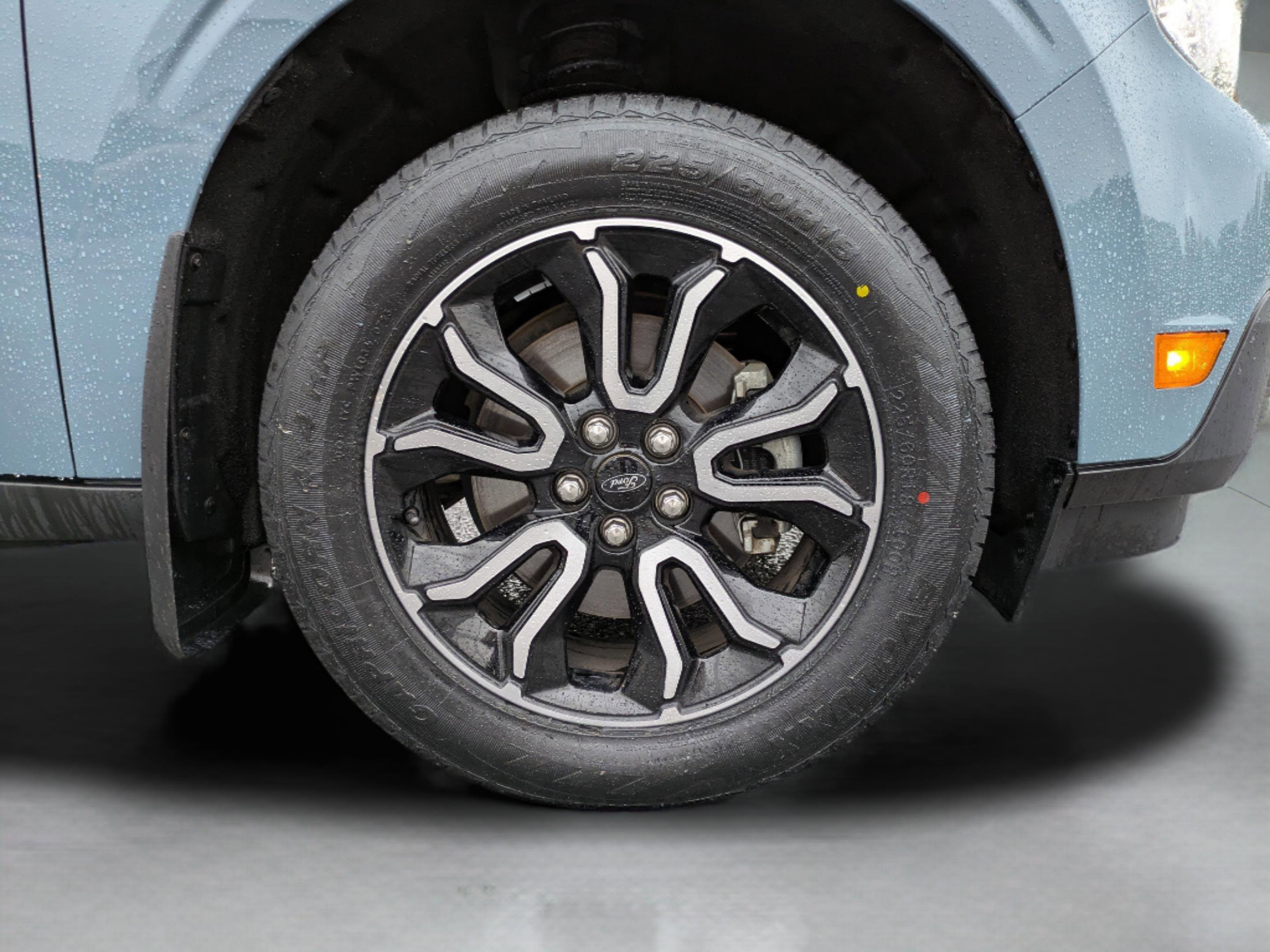 Used 2022 Ford Maverick Lariat w/ Lariat Luxury Package image 12