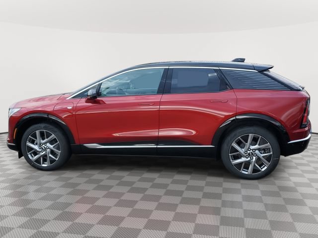 New 2026 Cadillac Optiq Luxury 1 w/ LPO, Floor Liner Package AWD/4WD image 3