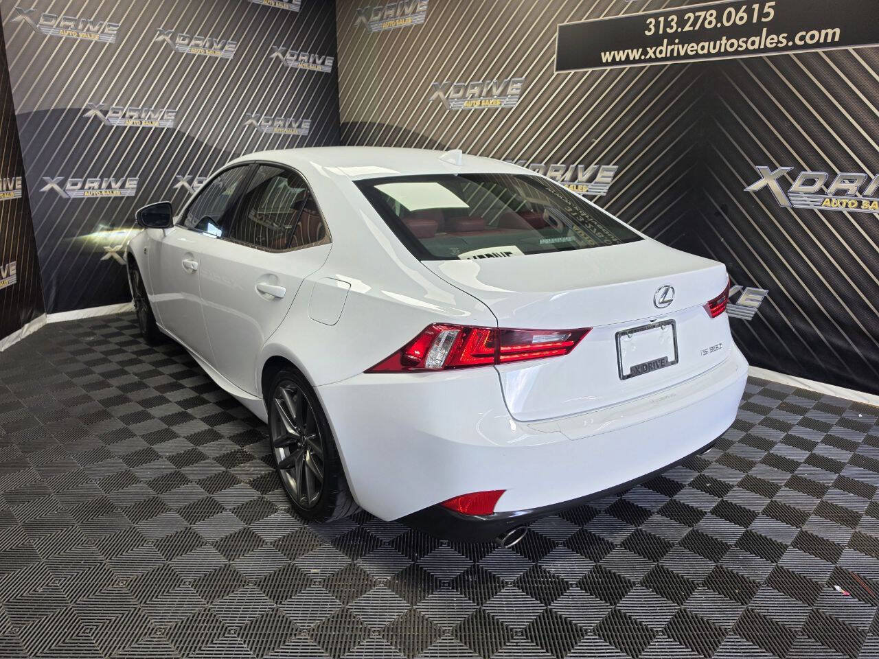 Used 2014 Lexus IS 350 w/ F Sport Package RWD image 16