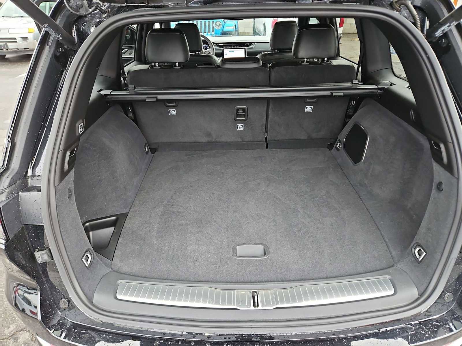 Used 2023 Jeep Grand Cherokee Overland image 52