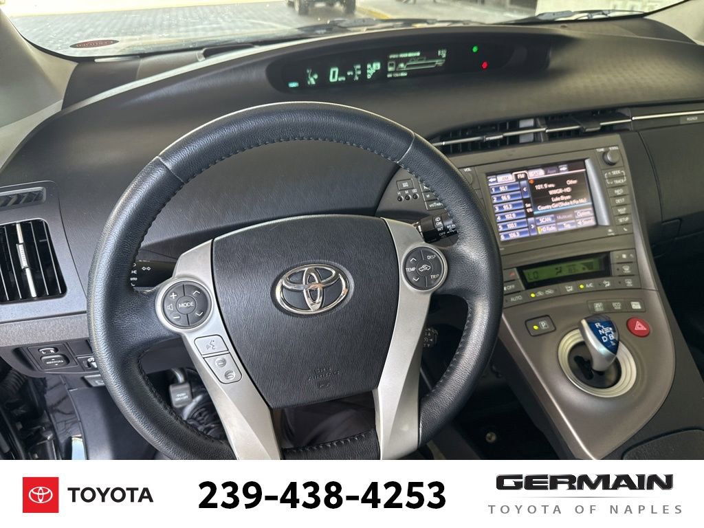 Used 2013 Toyota Prius Four w/ Deluxe Solar Roof Pkg FWD image 16