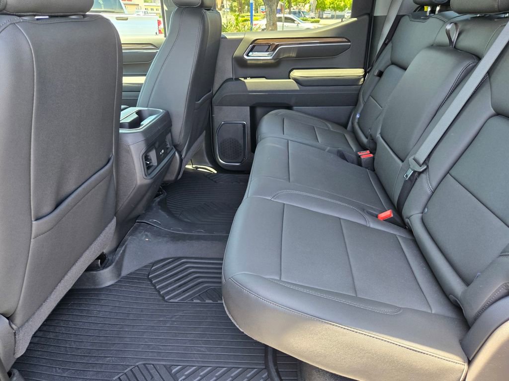 New 2026 Chevrolet Silverado 1500 LT Trail Boss w/ LT Trail Boss Premium Package AWD/4WD image 14