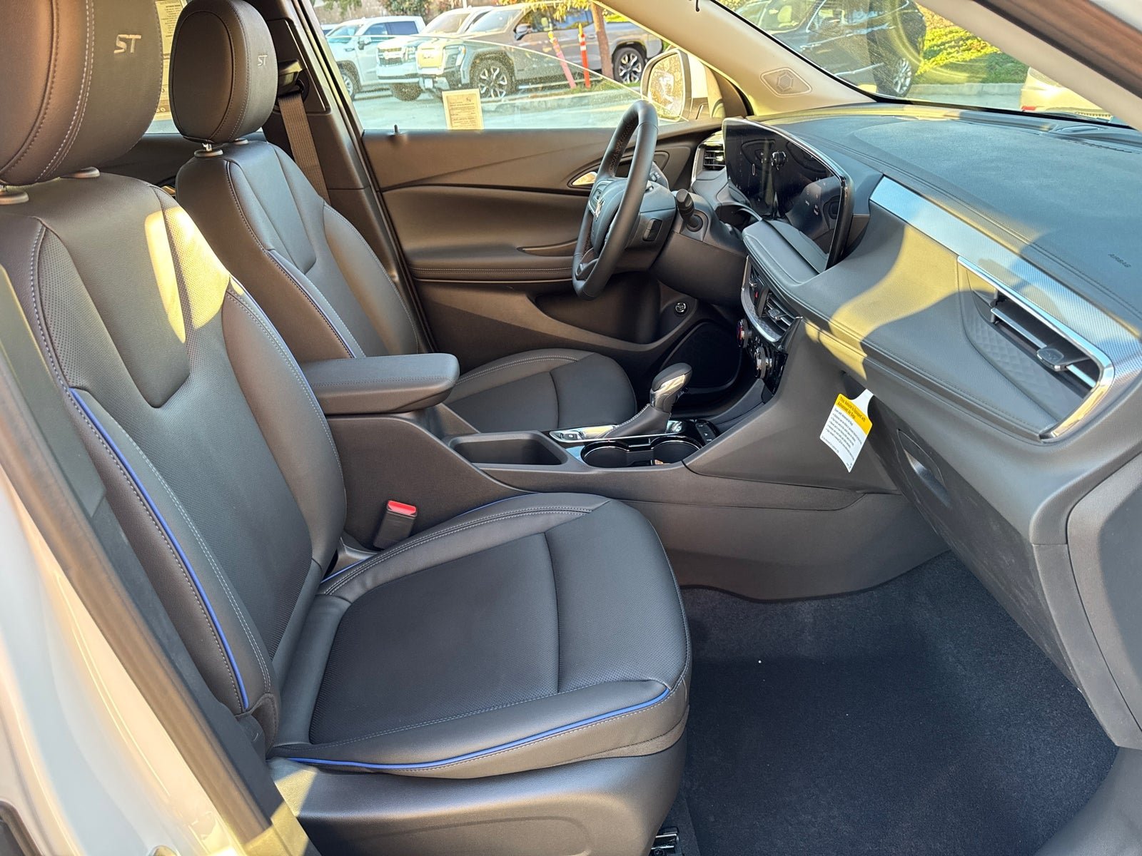 New 2026 Buick Encore GX Sport Touring w/ Comfort Package FWD image 15