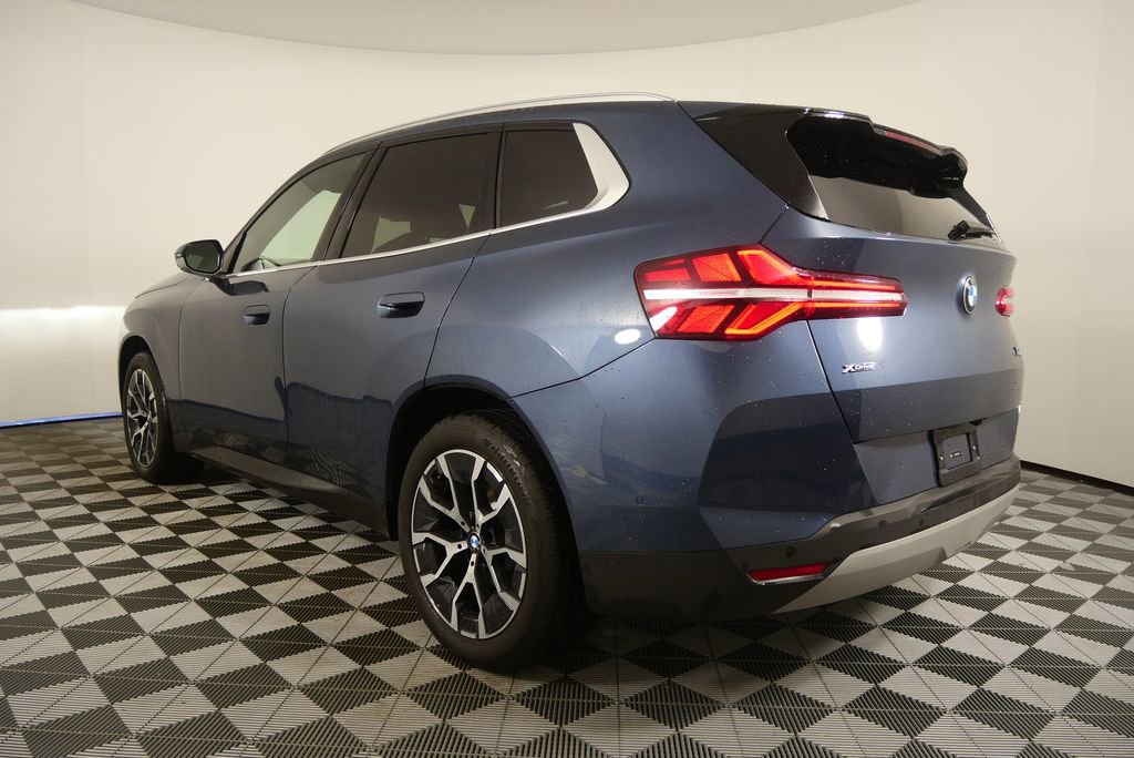Certified 2025 BMW X3 xDrive30i image 5