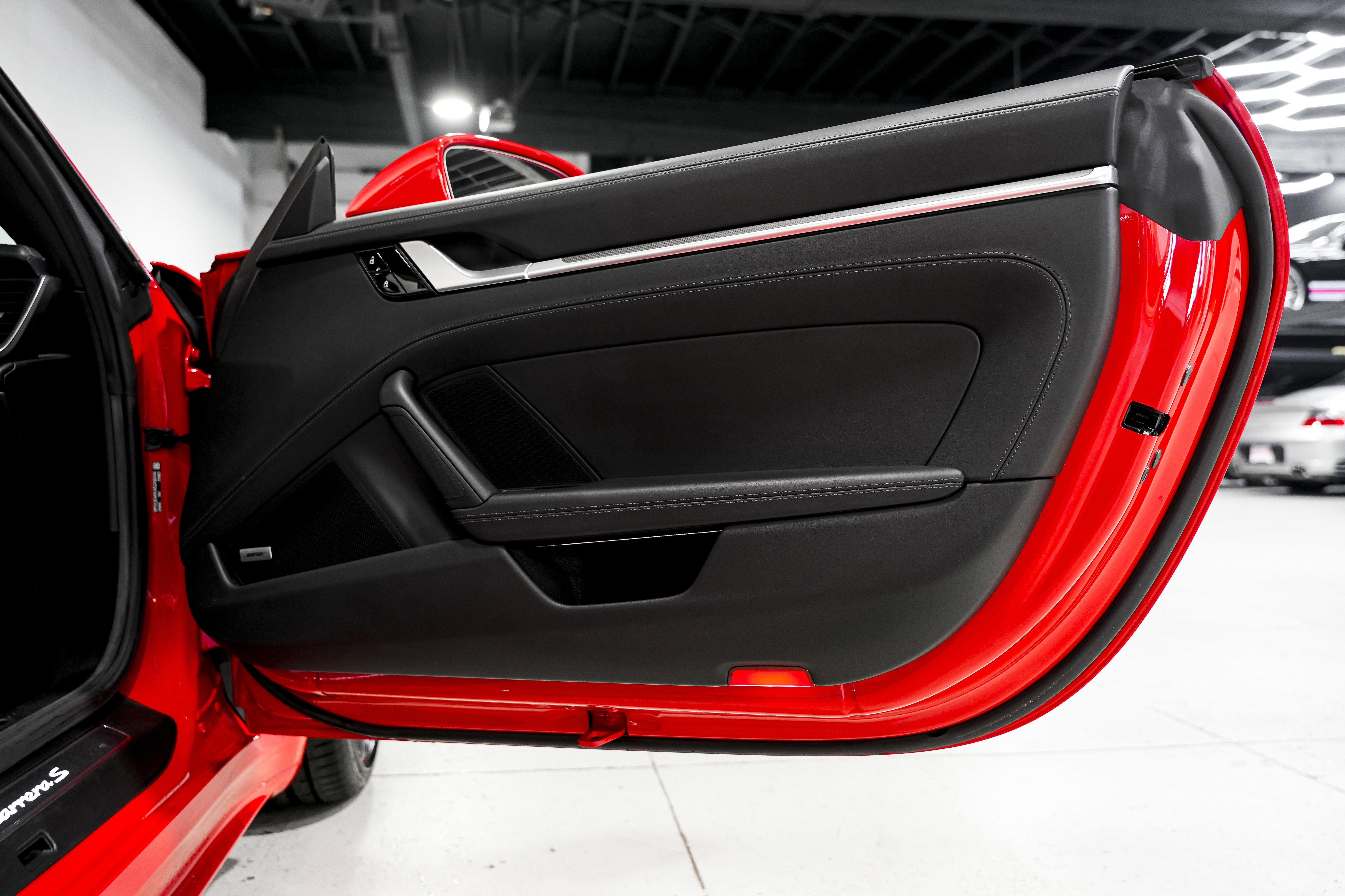 Used 2021 Porsche 911 Carrera S image 29