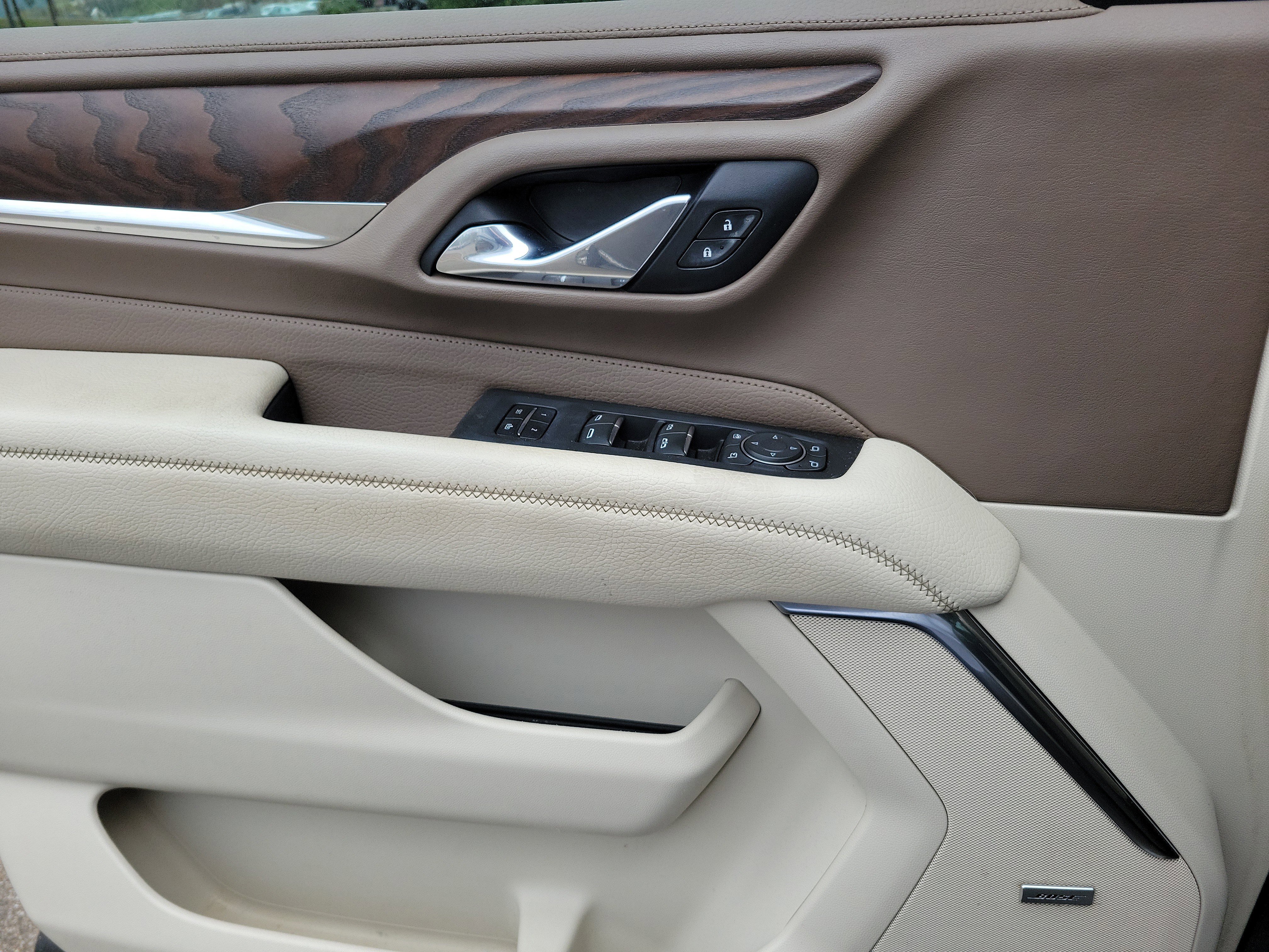 Used 2021 GMC Yukon XL Denali image 17